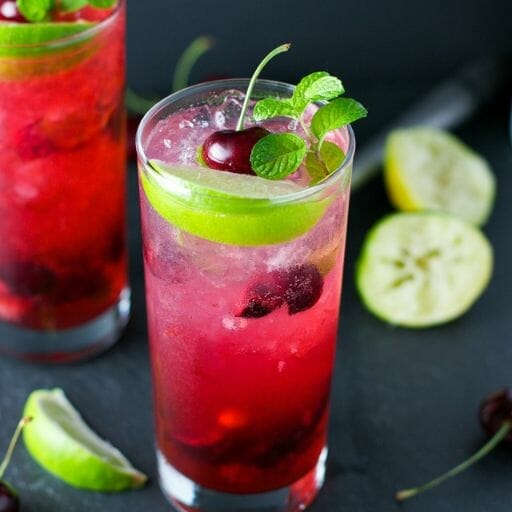 A Guide to Making the Perfect Red Mojito