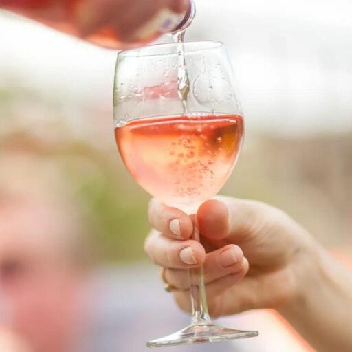 How to Pair Rose Wine with Healthy Foods